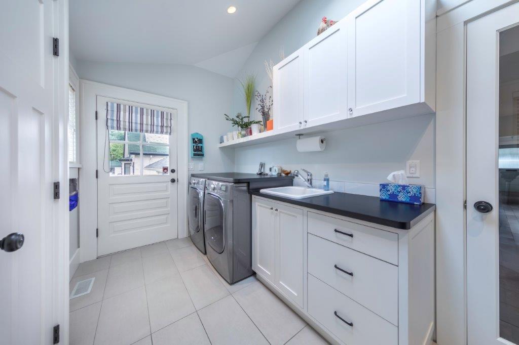 laundry-utility-room-renovation-kelowna